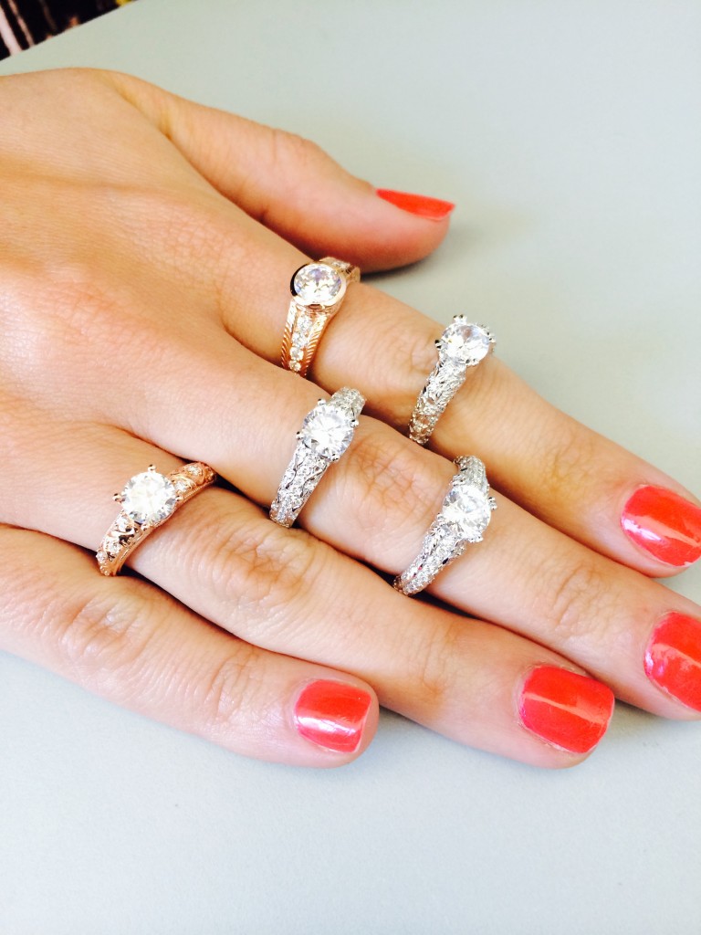 Novelique Engagement Ring Collection